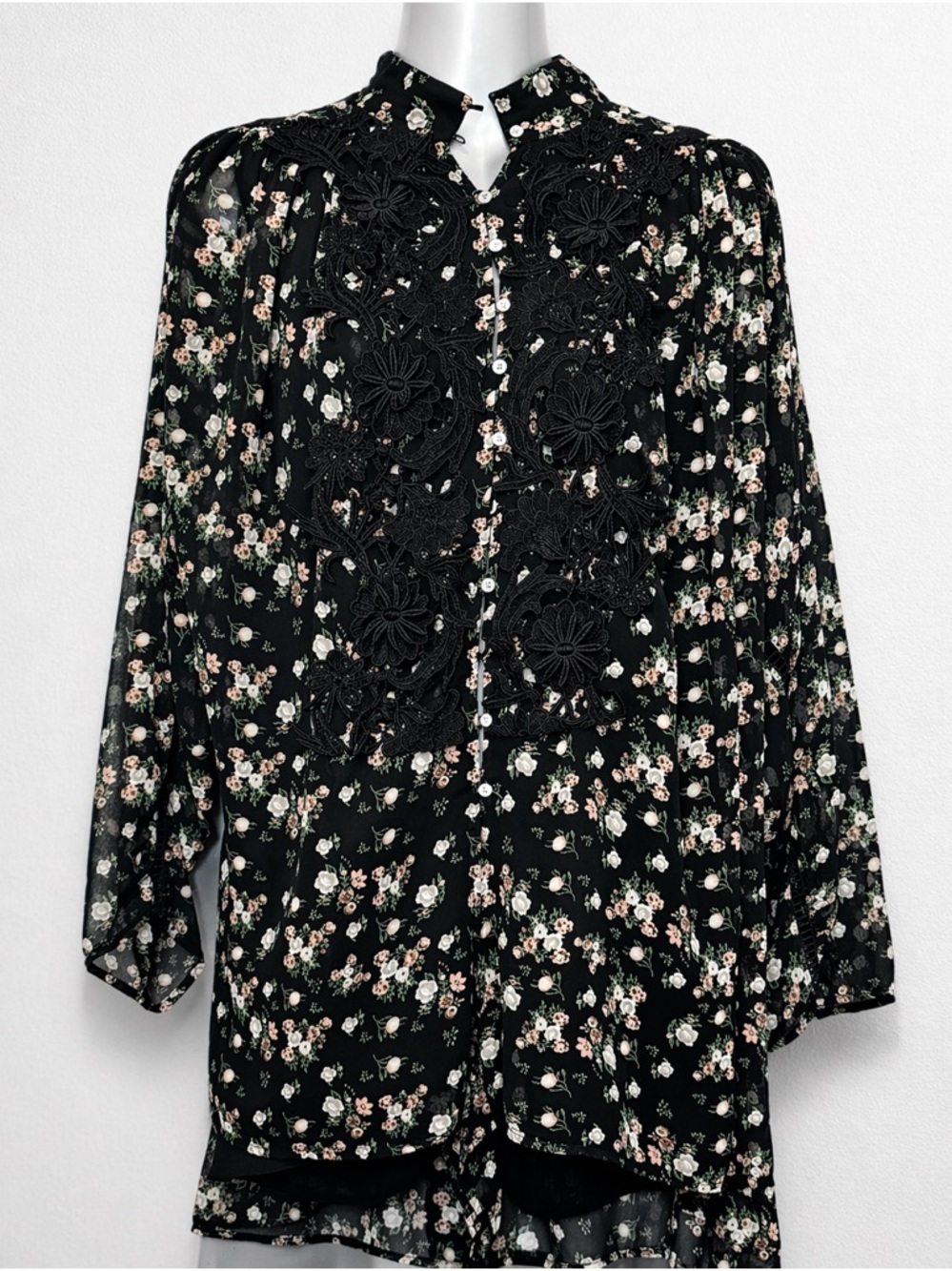 ZARA Woman Premium Denim Collection black floral romper‎ 🌸